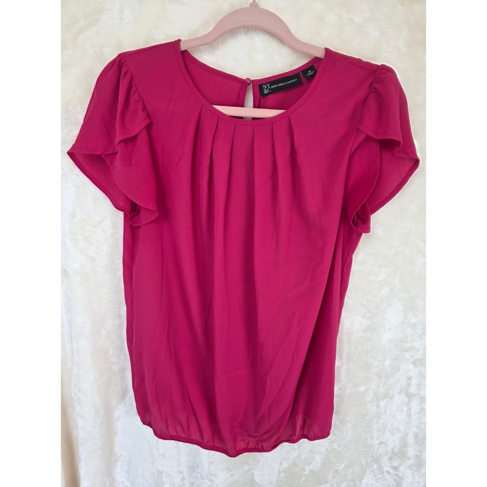 New‎ York & Company Magenta Pink Flutter Sleeve Pleated Bubble Hem Blouse Medium